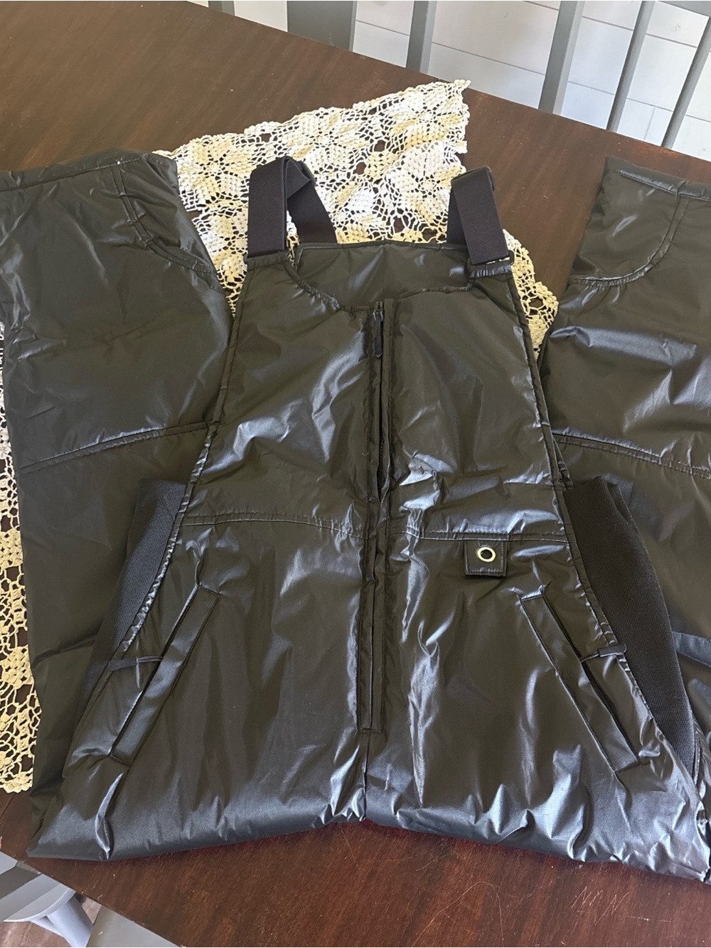 Women’s Black Insulated Snow Overalls Bib